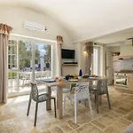 Trullo Oro By